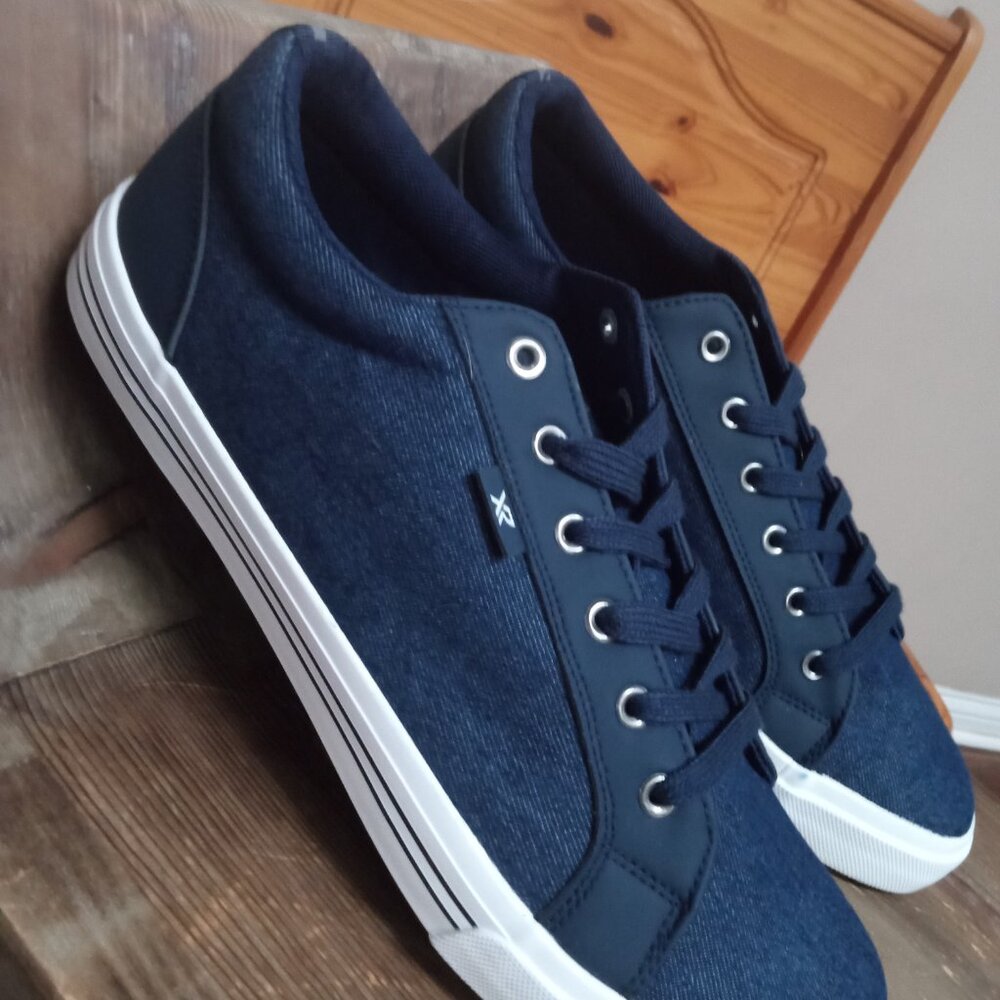 Xray Footwear Men's Size 10.5 Maaemo Low Top Sneakers - Picture 9 of 12